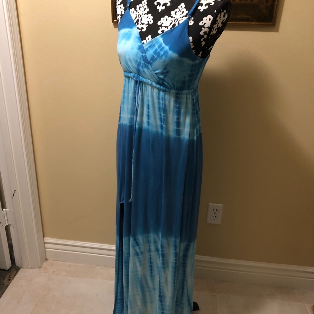 🐬Tie dye rayon/spandex, empire waist, cross front, adjustable strap maxi dress